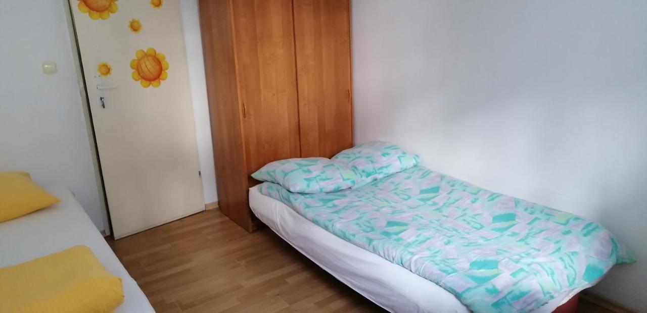 Dom Goscinny Abra W Kolobrzegu Kołobrzeg Exterior foto